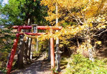 石割神社